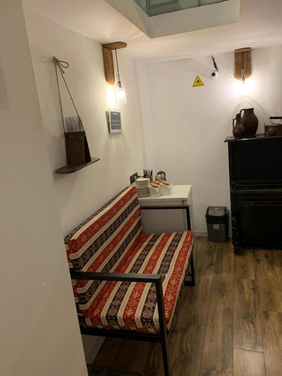 Hotel Baratashvili 12 Tiflis Dış mekan fotoğraf