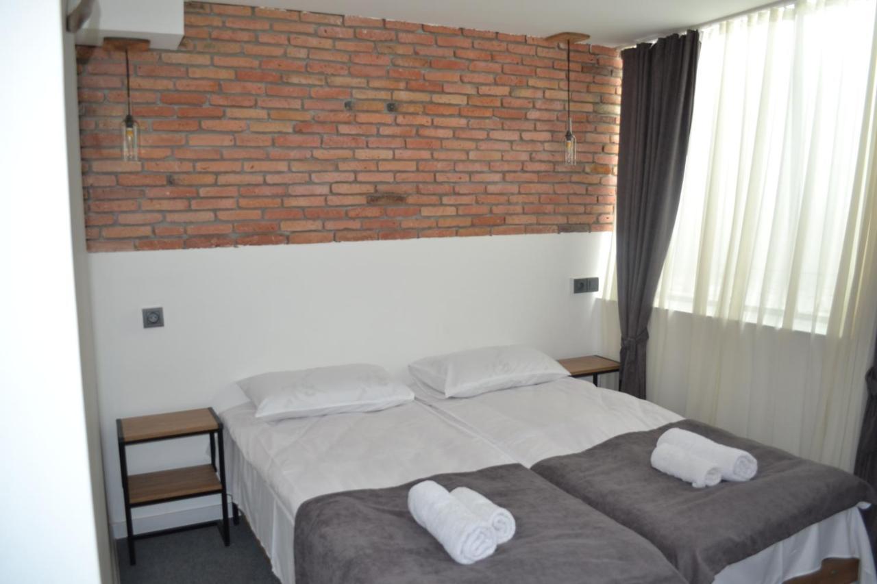 Hotel Baratashvili 12 Tiflis Dış mekan fotoğraf